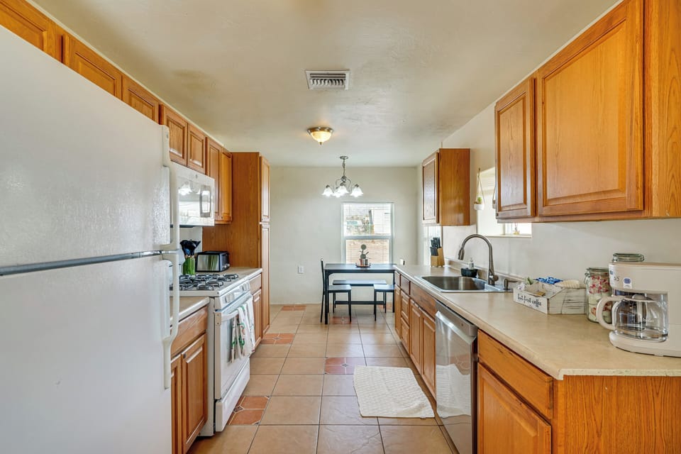 Kitchen | Dishwasher