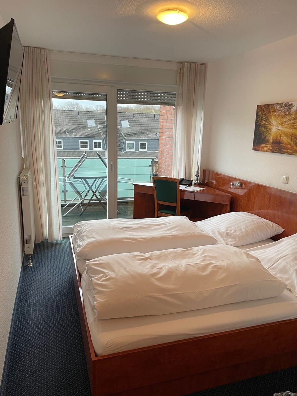 Basic Double or Twin Room | Desk, free WiFi