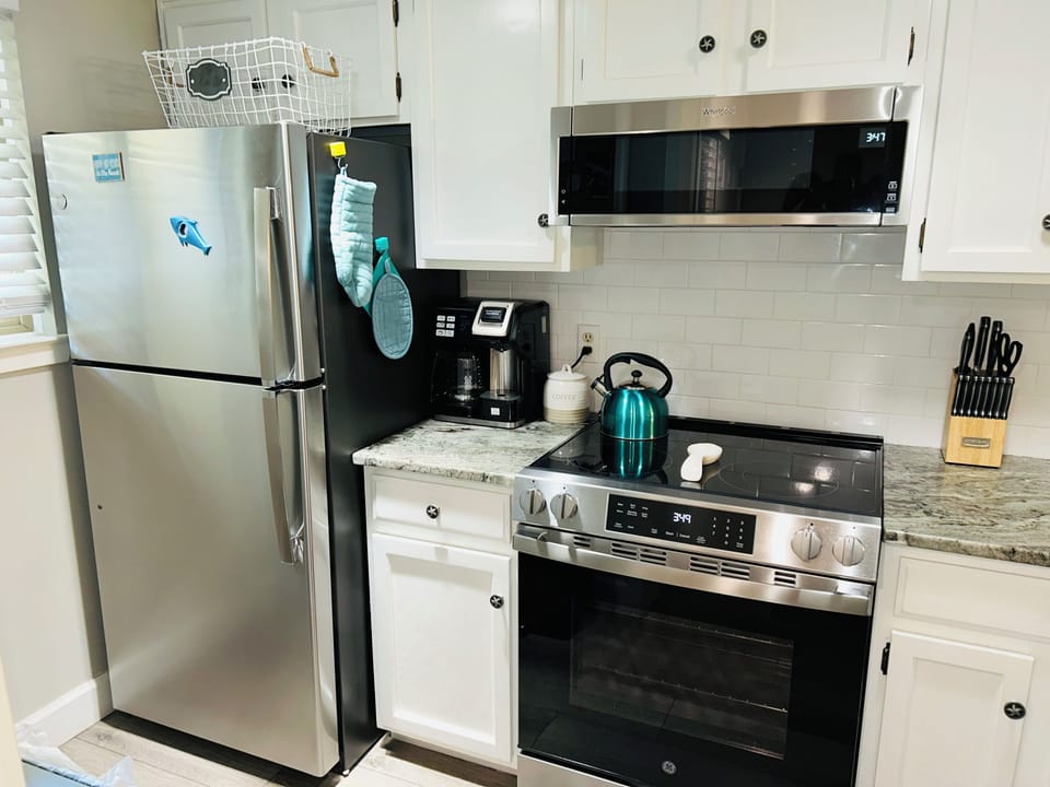 Kitchen with new SS appliances