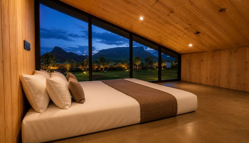 Luxury Cottage | 1 bedroom, desk, rollaway beds (free), WiFi (free)