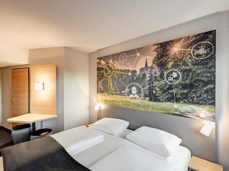 Double Room (French bed) | Blackout drapes, soundproofing, free WiFi
