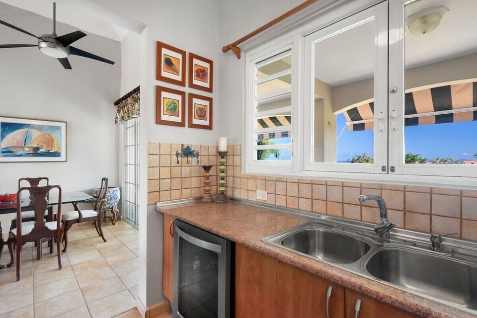 The fully equipped kitchen has everything you might need.