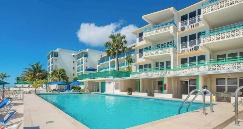 Enjoy the complimentary access to the nearby hotel's pool and gym