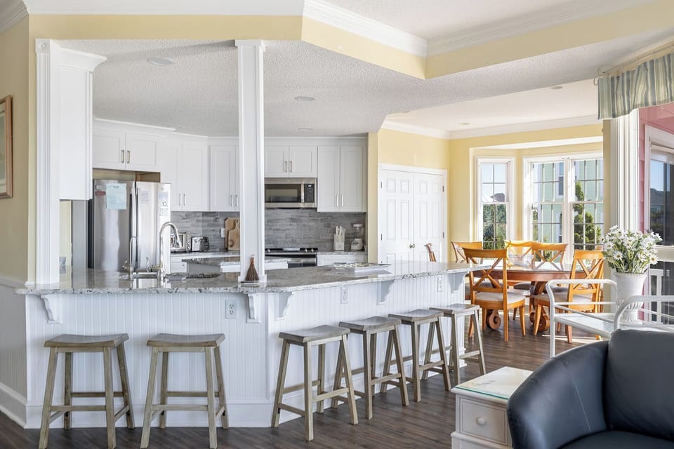 Kitchen/Dining