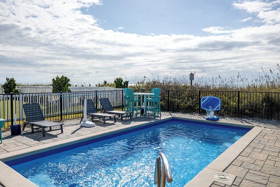 Private Pool