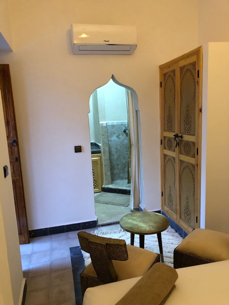 Luxury Double Room | Free WiFi