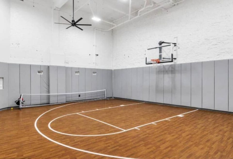 Sport court