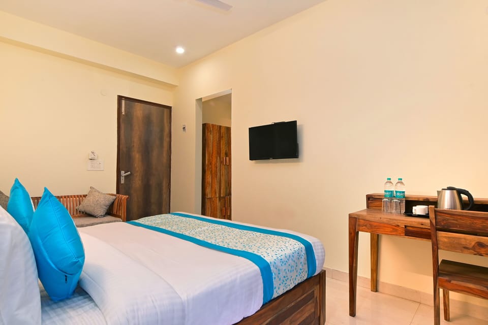 Deluxe Double Room | Desk, soundproofing, free WiFi
