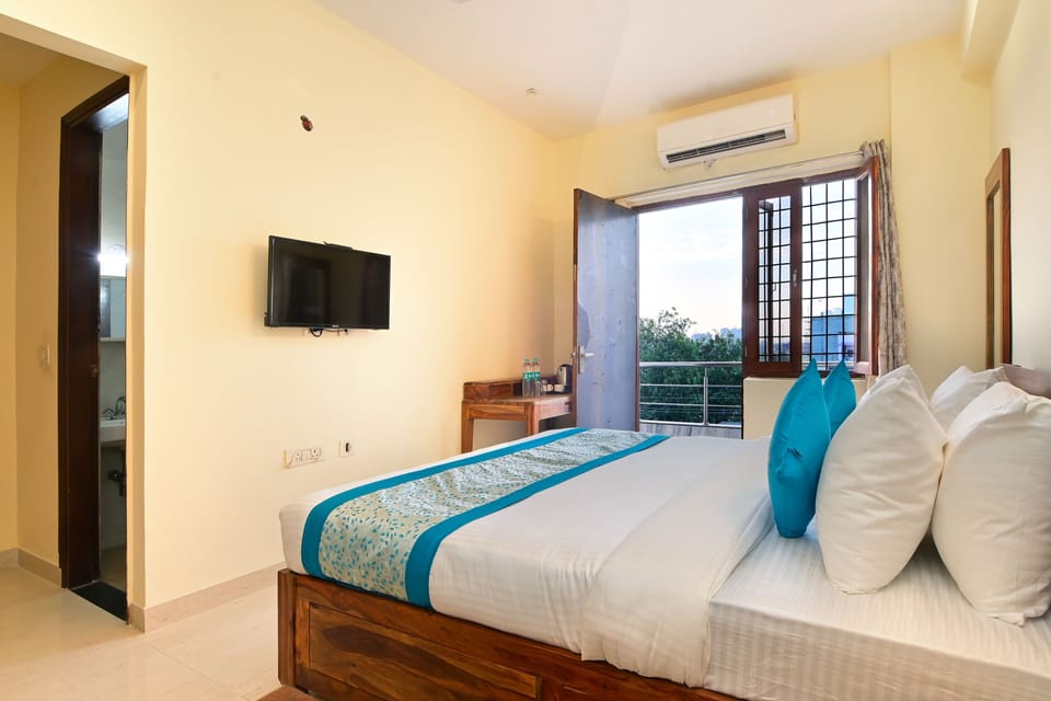 Deluxe Double Room | Desk, soundproofing, free WiFi