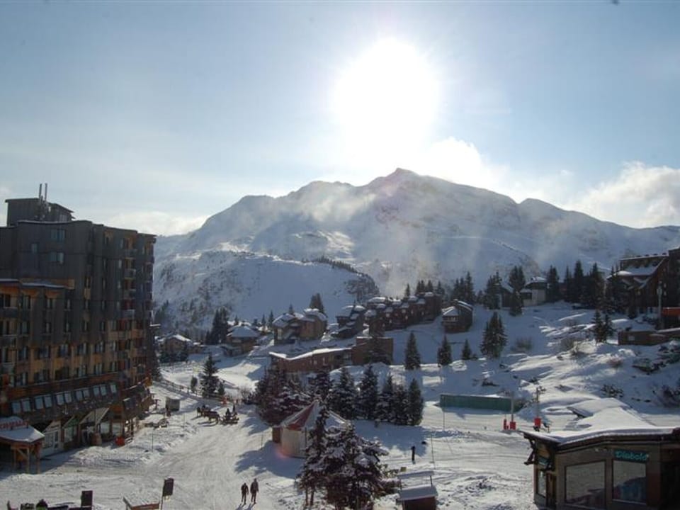 Snow and ski sports