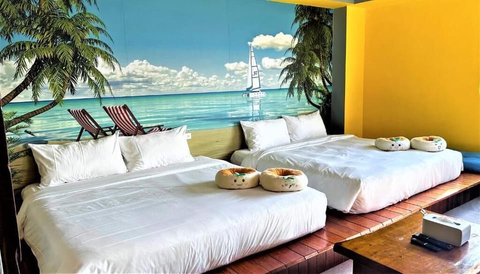 Superior Quadruple Room | Free WiFi, bed sheets