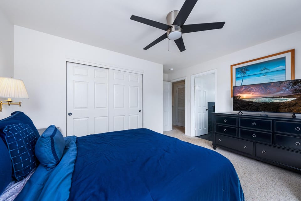 Condo, 2 Bedrooms | 2 bedrooms, desk, laptop workspace, iron/ironing board