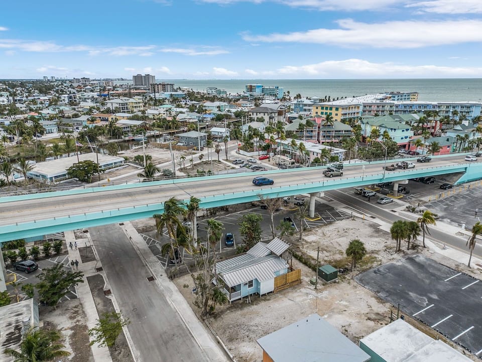 House, 1 Bedroom | Aerial view