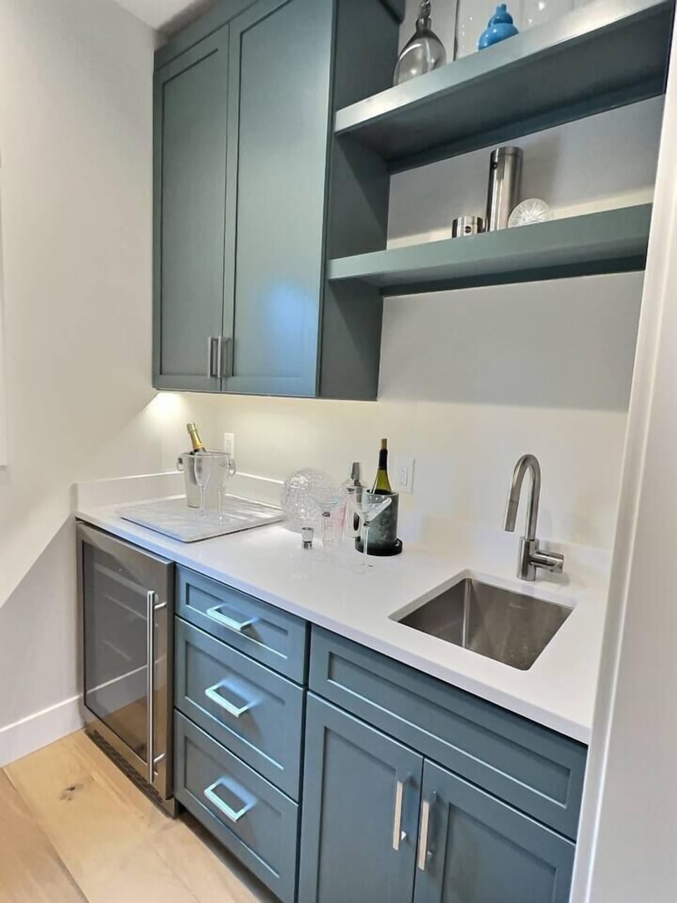 Pantry / bar area off the kitchen