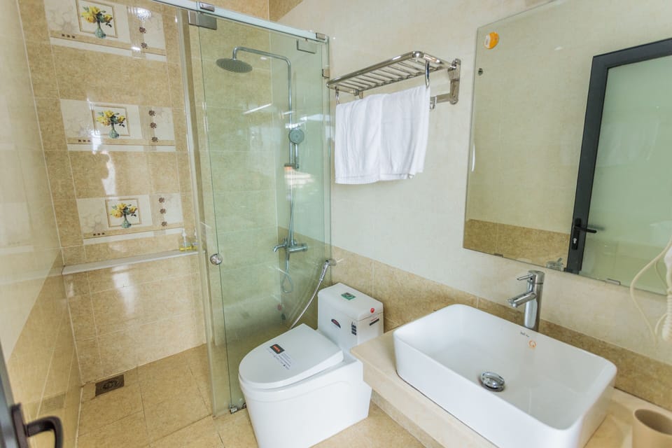 Standard Double Room, 1 Bedroom | Bathroom