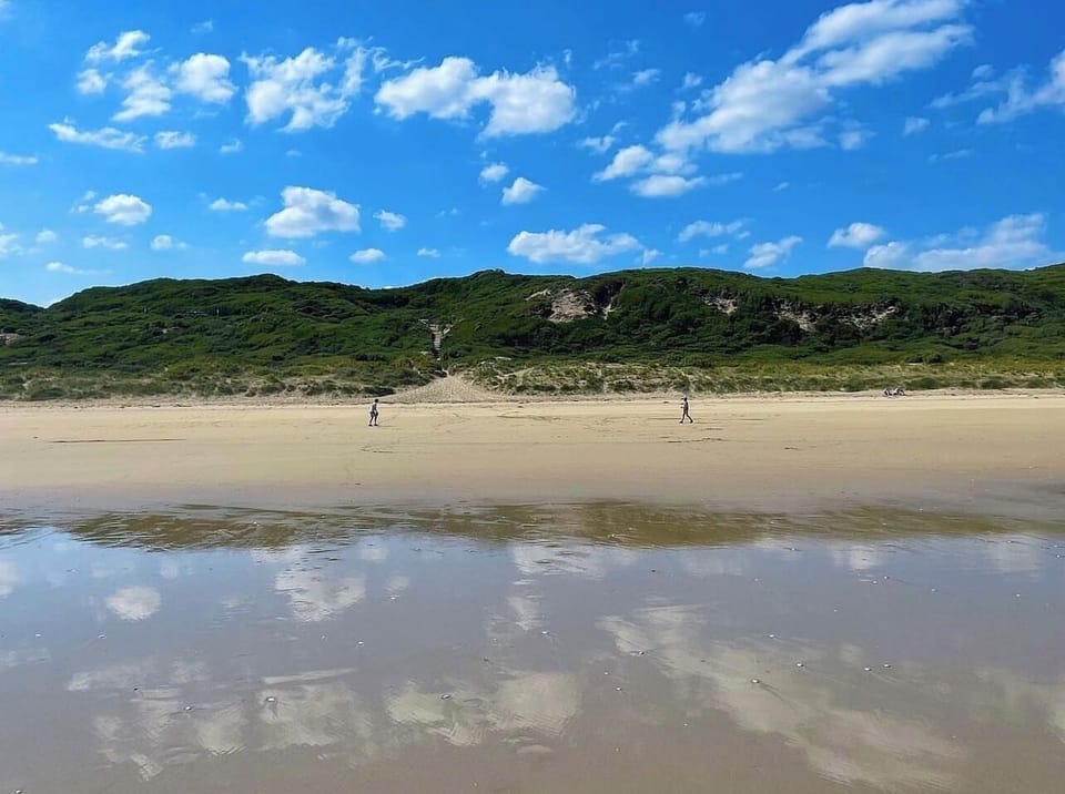 Easy access to nearby beaches and coastal walks