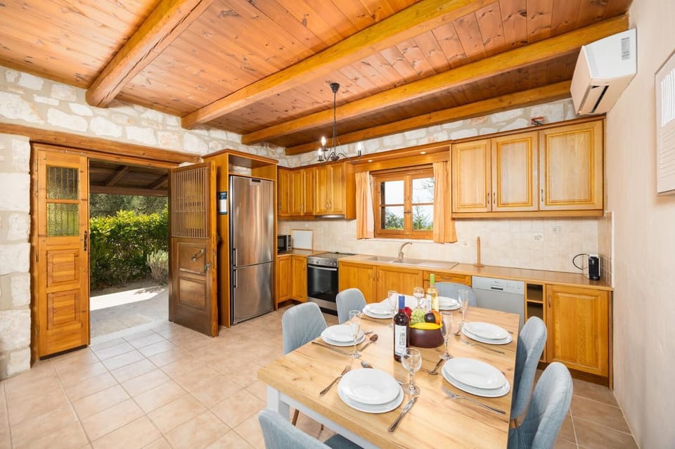 Equipped kitchen