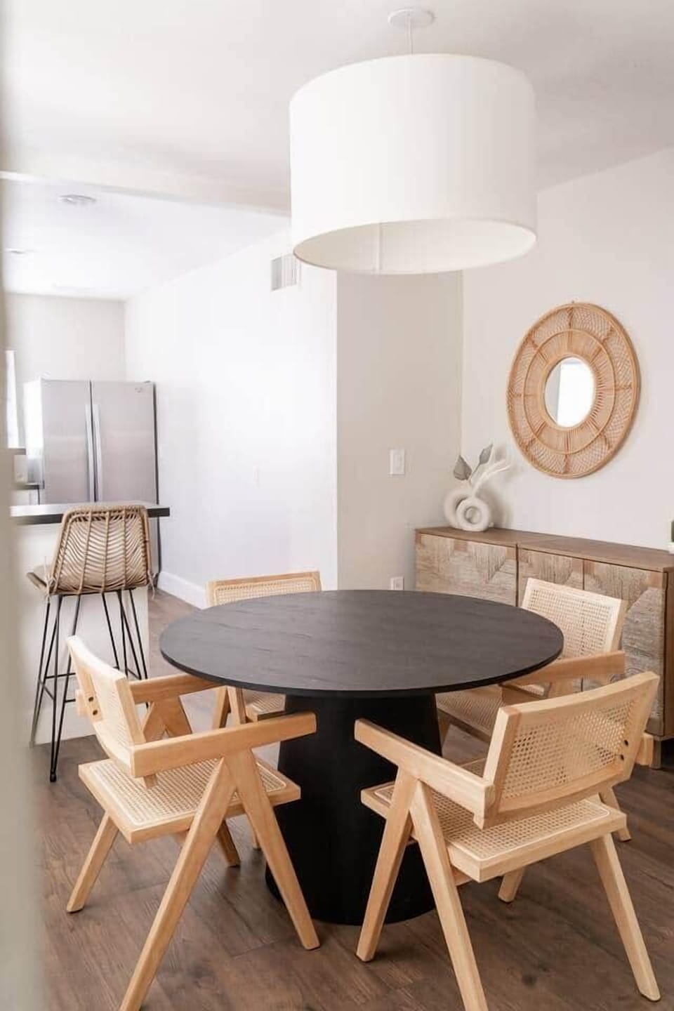 Boho inspired kitchen and dining area.