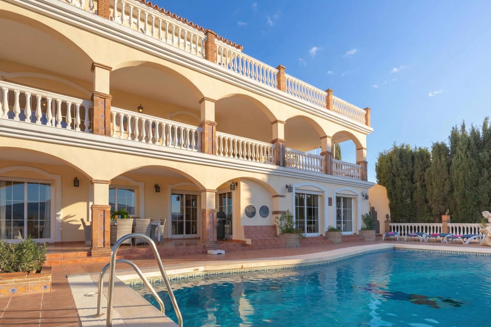 Private Pool