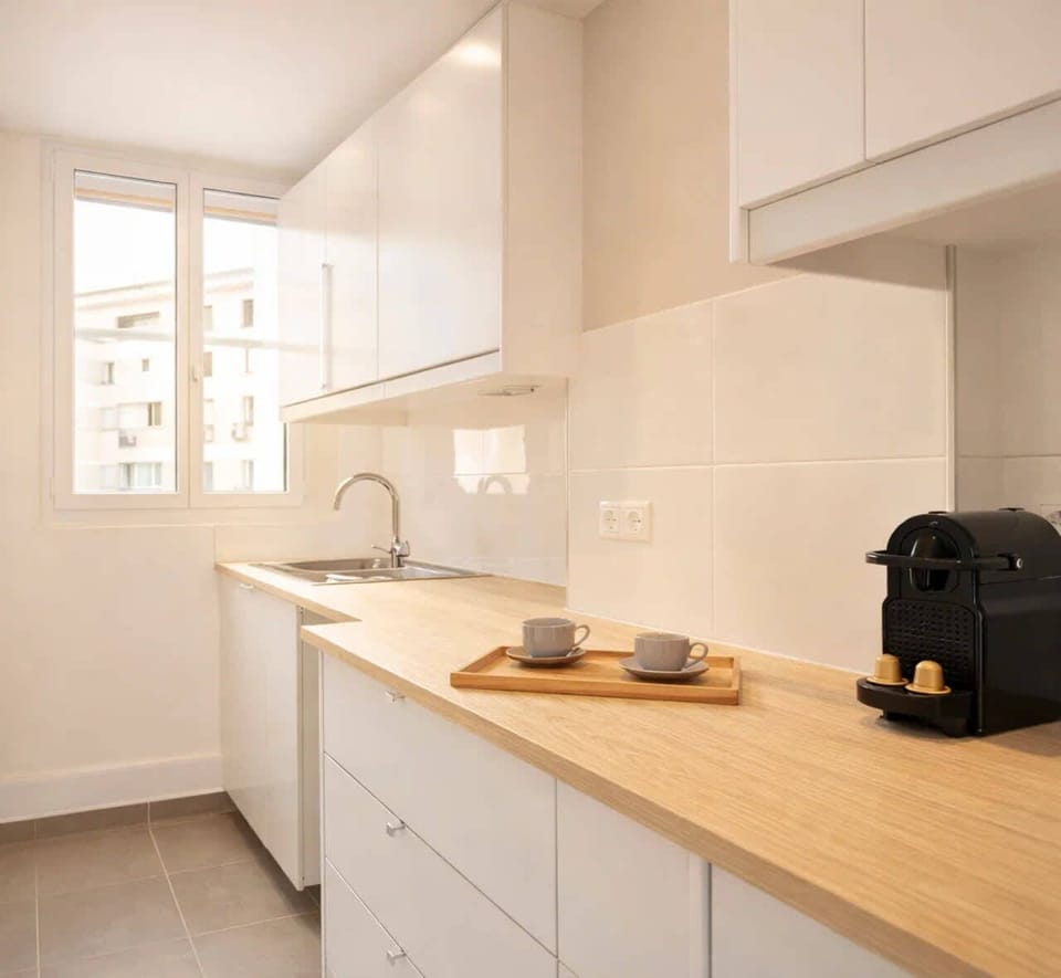 The kitchen is fully equipped for a perfect stay !