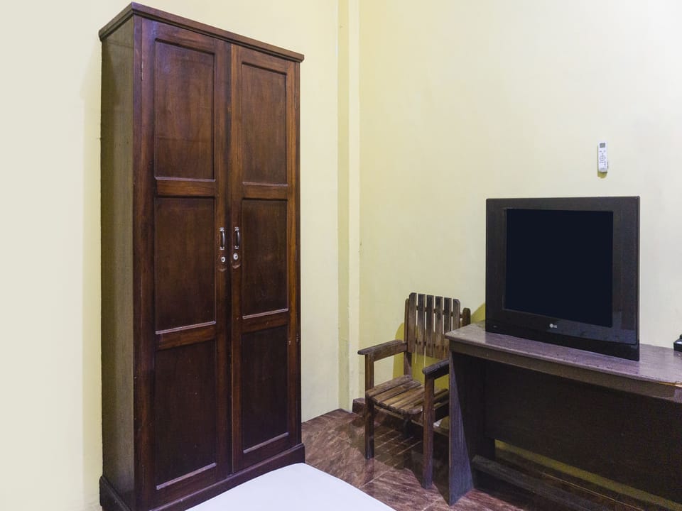 Standard Double Room | WiFi (free), bed sheets