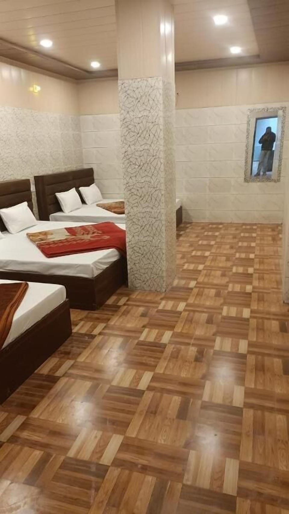 Superior Quadruple Room | Soundproofing, free WiFi