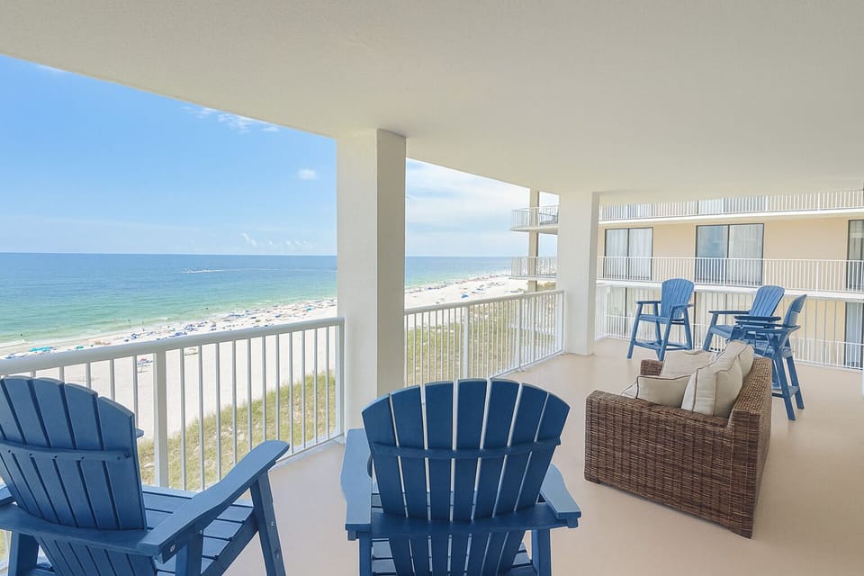Summer House unit 806B, Orange Beach Alabama. Managed by Island Rentals.