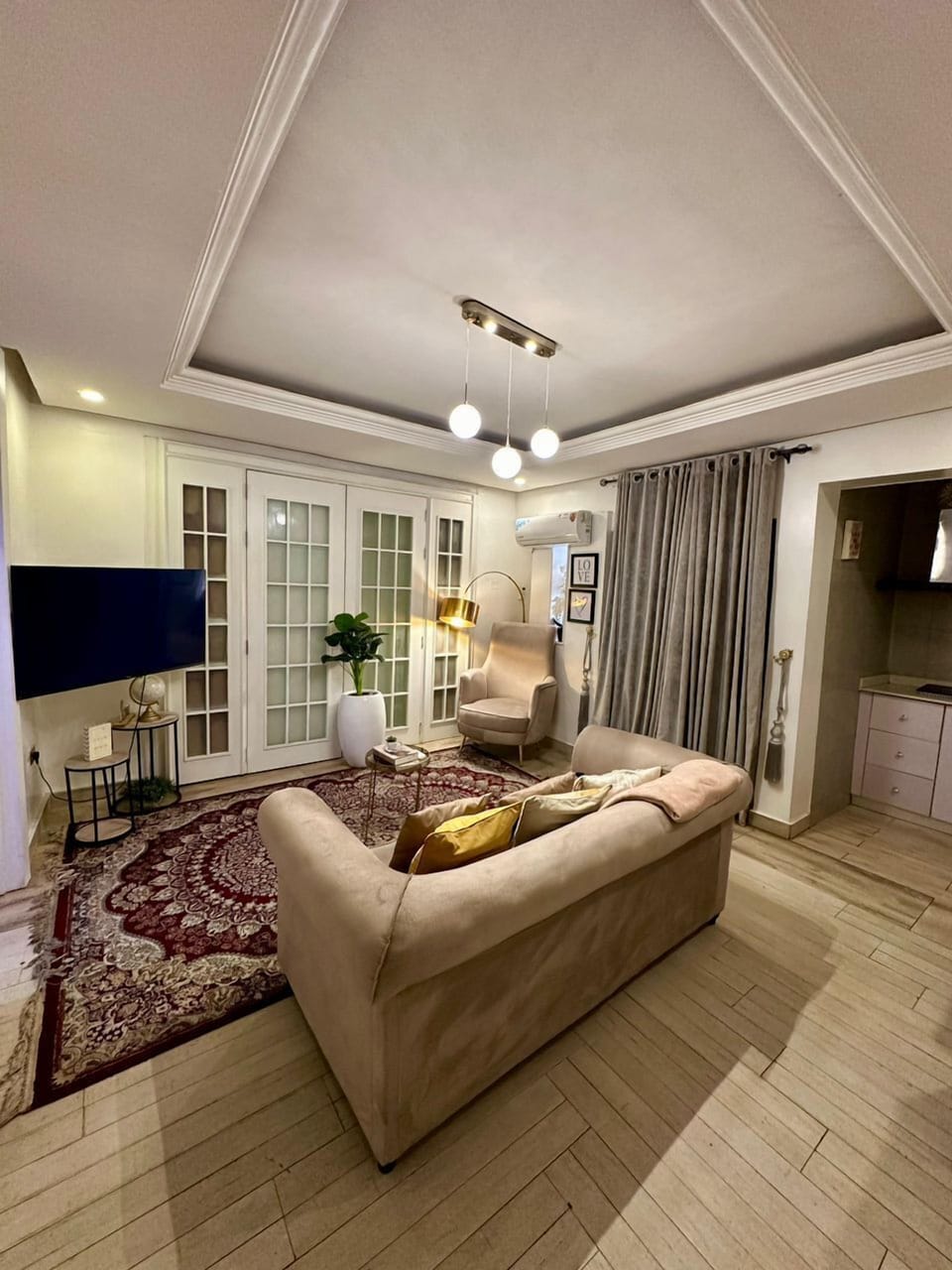 Luxury Apartment | Living area