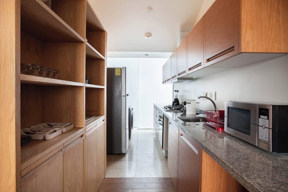 Apartment, 3 Bedrooms, Balcony, Garden View | Private kitchen