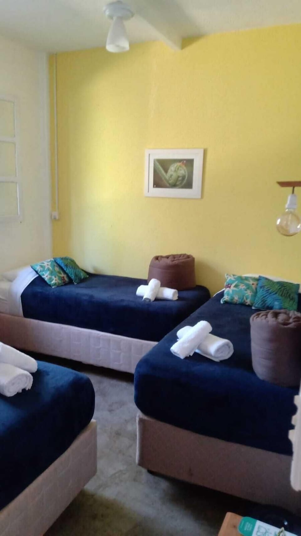 Basic Double Room | Laptop workspace, WiFi (free), individually decorated