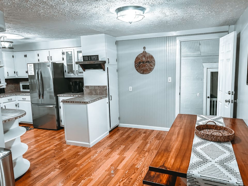 Kitchen/Dining
