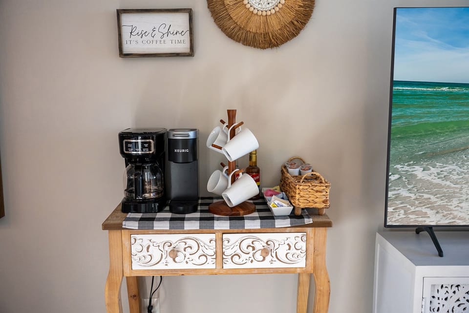 Wake up to your perfect cup — starter set of pods, syrups, creamers & more!