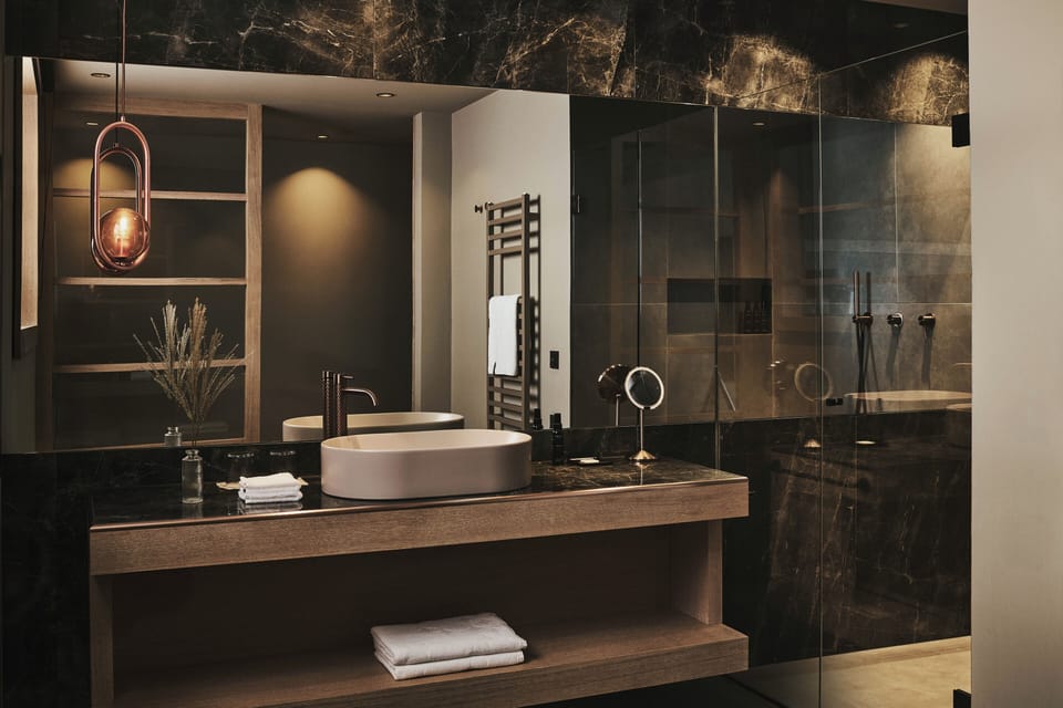 Free toiletries, hair dryer, bathrobes, slippers