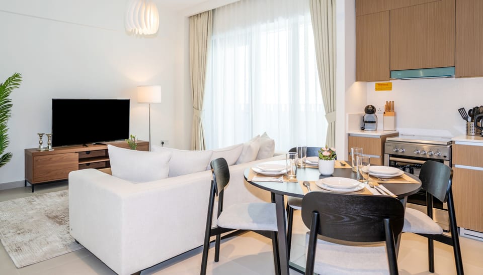 Deluxe Apartment | In-room dining