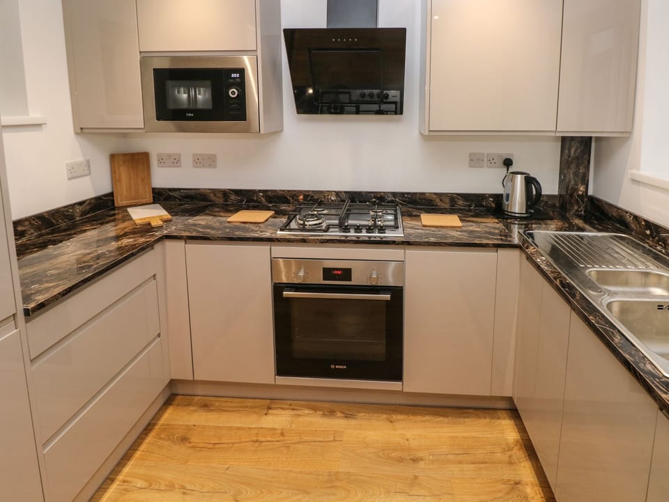 Fridge, dishwasher, electric kettle, toaster