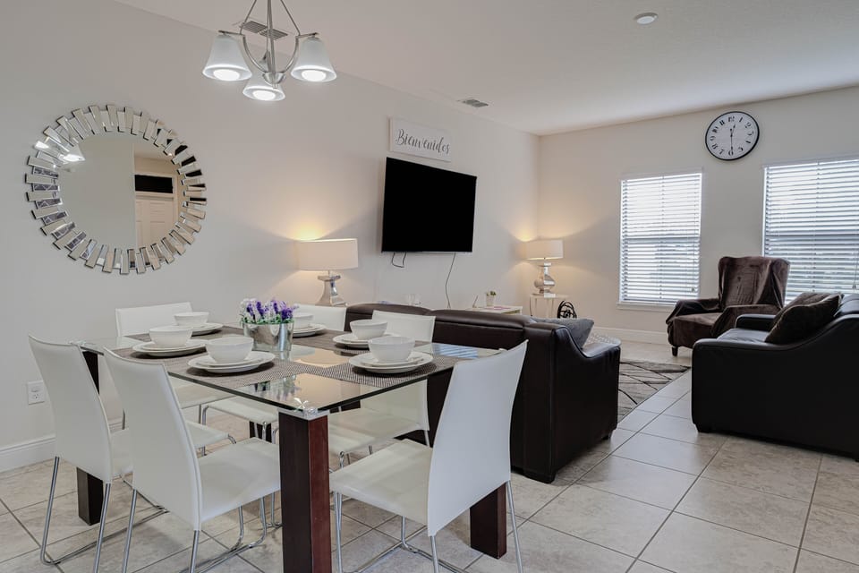 Furniture, Table, Dining Room, Dining Table, Indoors