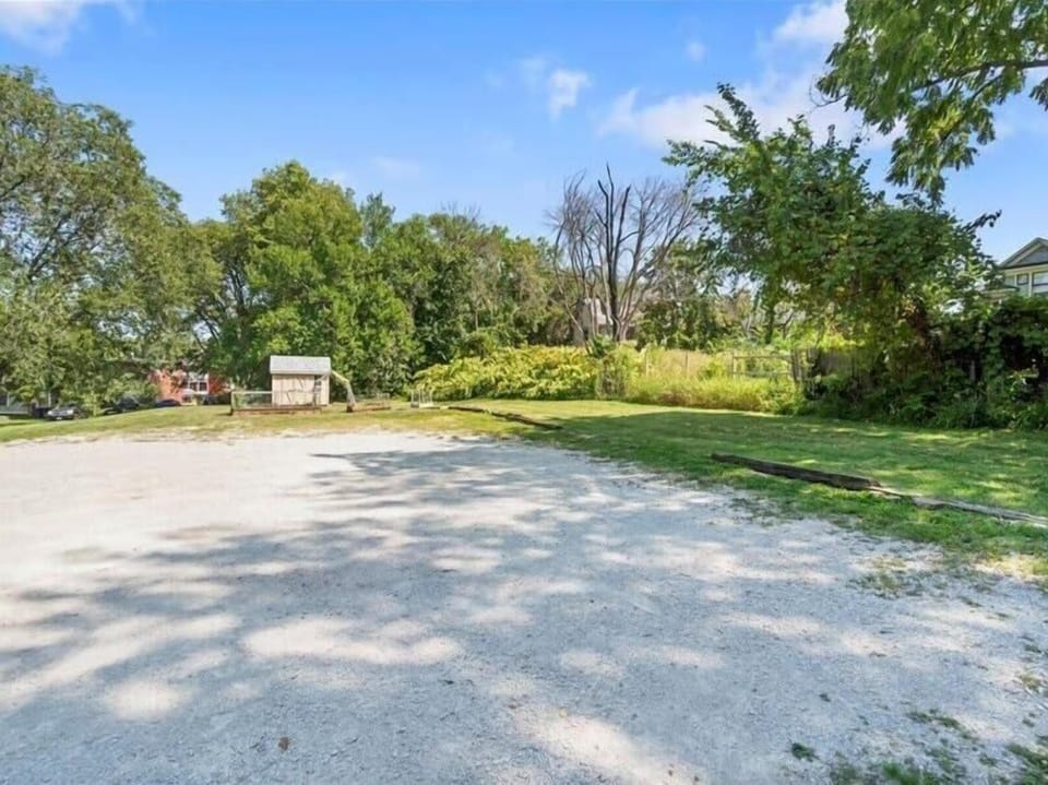 Large Backyard with lots of parking available