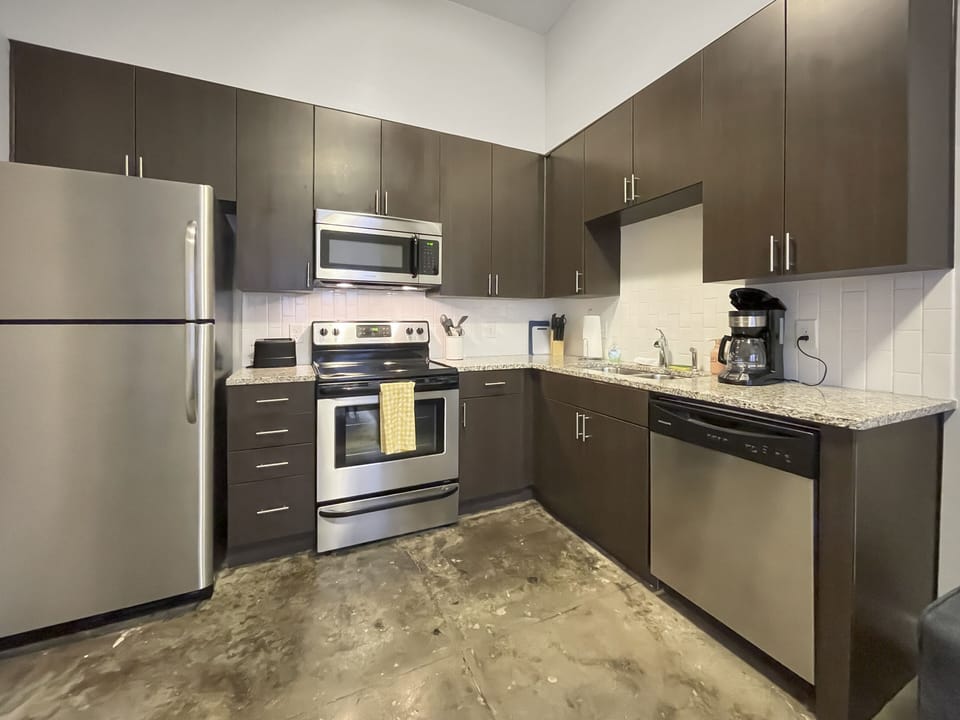 Fully equipped kitchen