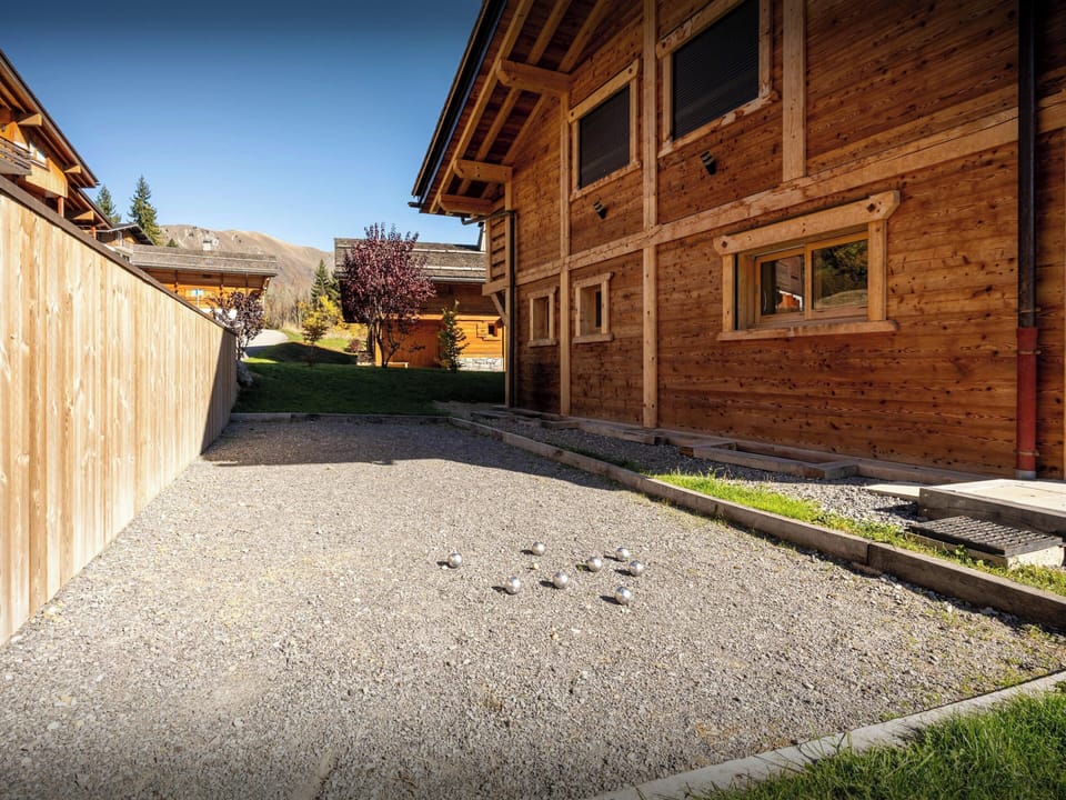 Petanque area