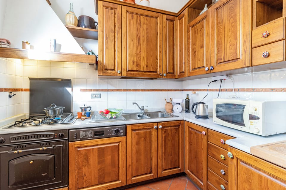Standard House, 3 Bedrooms, 2 Bathrooms, Mountainside (Casa Acone In Mugello - Near Florence) | Private kitchen