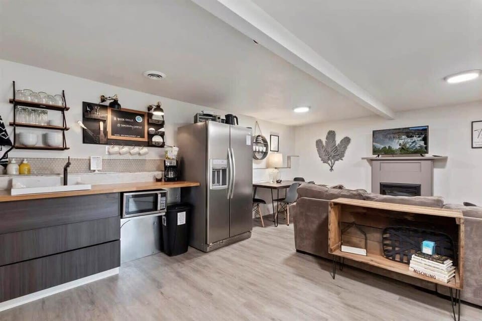 #StayInMyDistrict #TwinFalls #Idaho #BookDirect