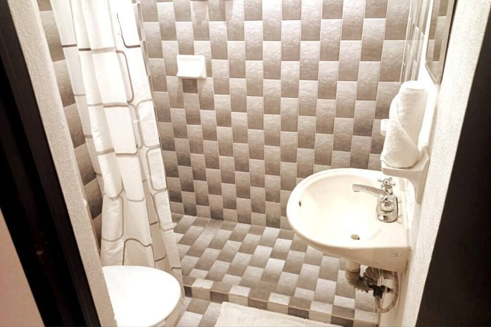 Full bathroom