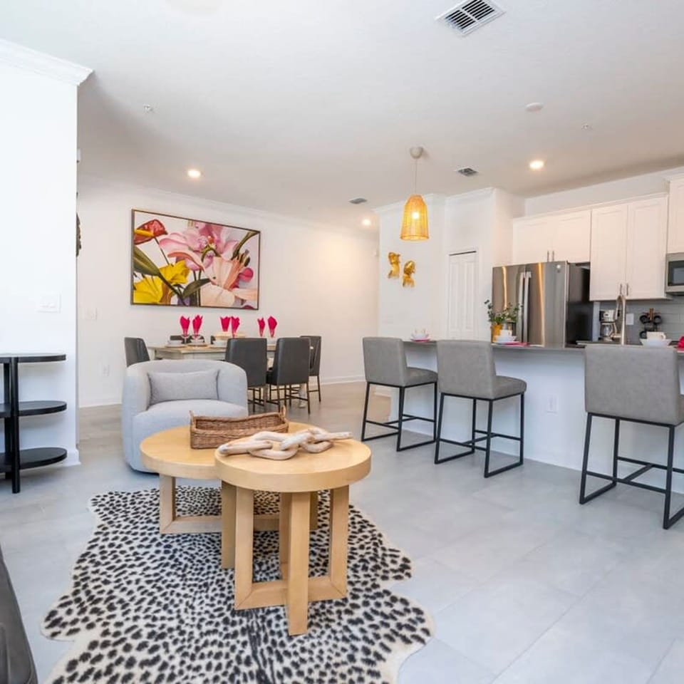 House | 4 bedrooms, Internet