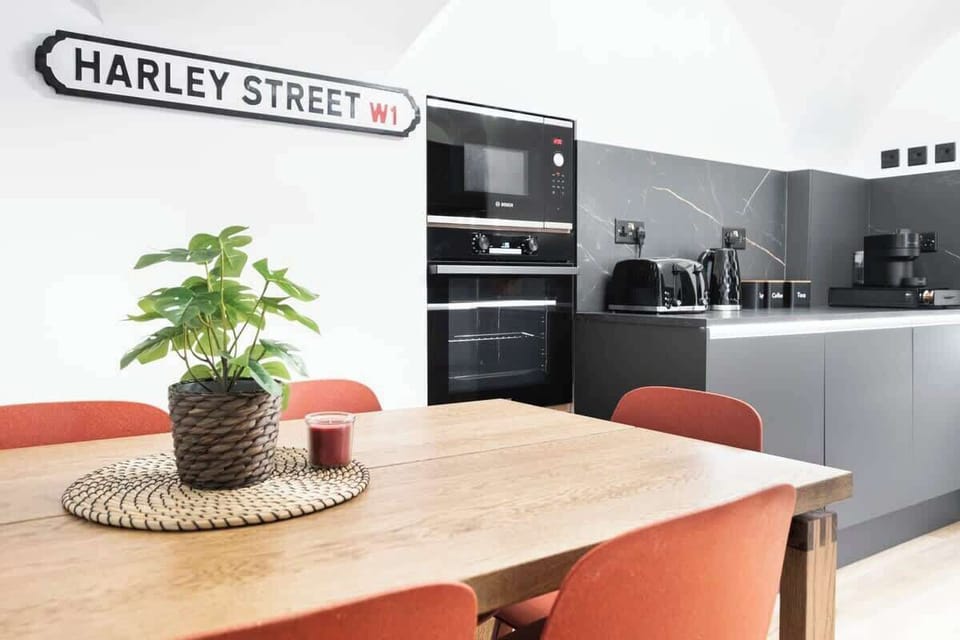 Full Kitchen | Immerse yourself in culinary luxury with our fully equipped kitchen, featuring a washing machine, dryer, dishwasher, microwave, Nespresso machine, and fresh water dispenser. Perfect for cooking or quick snacks.
