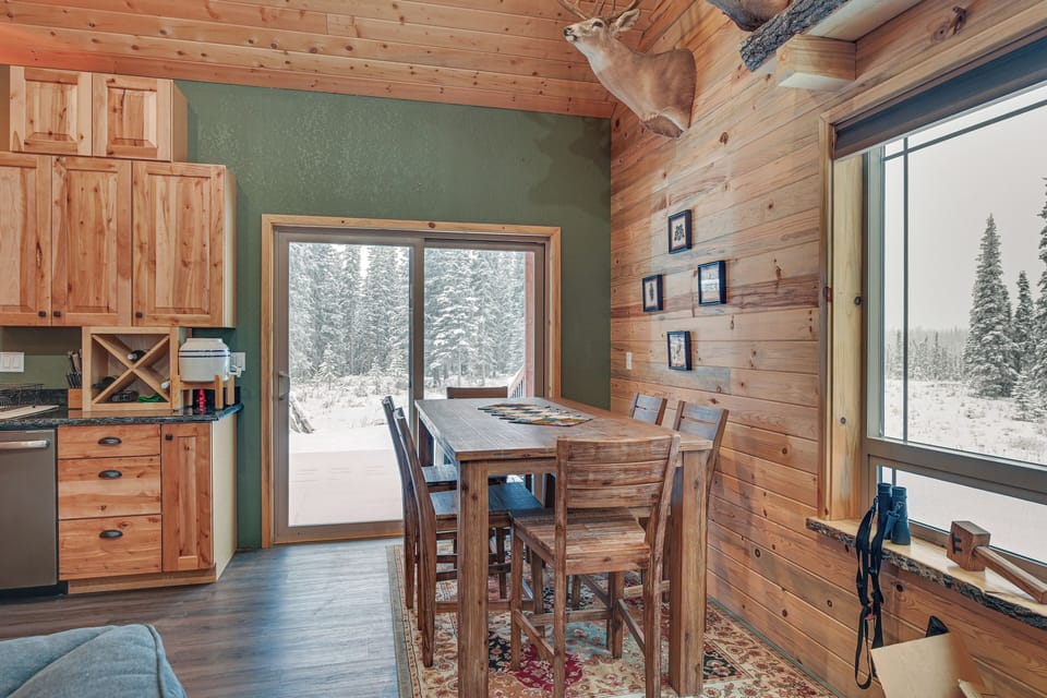 Custom Kasilof Cabin on 40 Private Acres Cottage in Kasilof