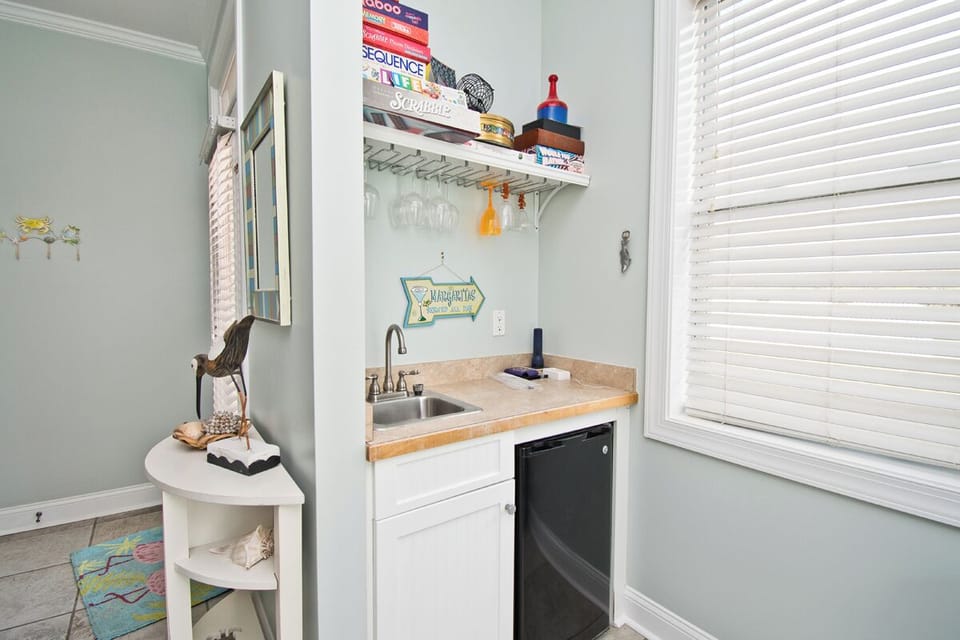 Wet Bar