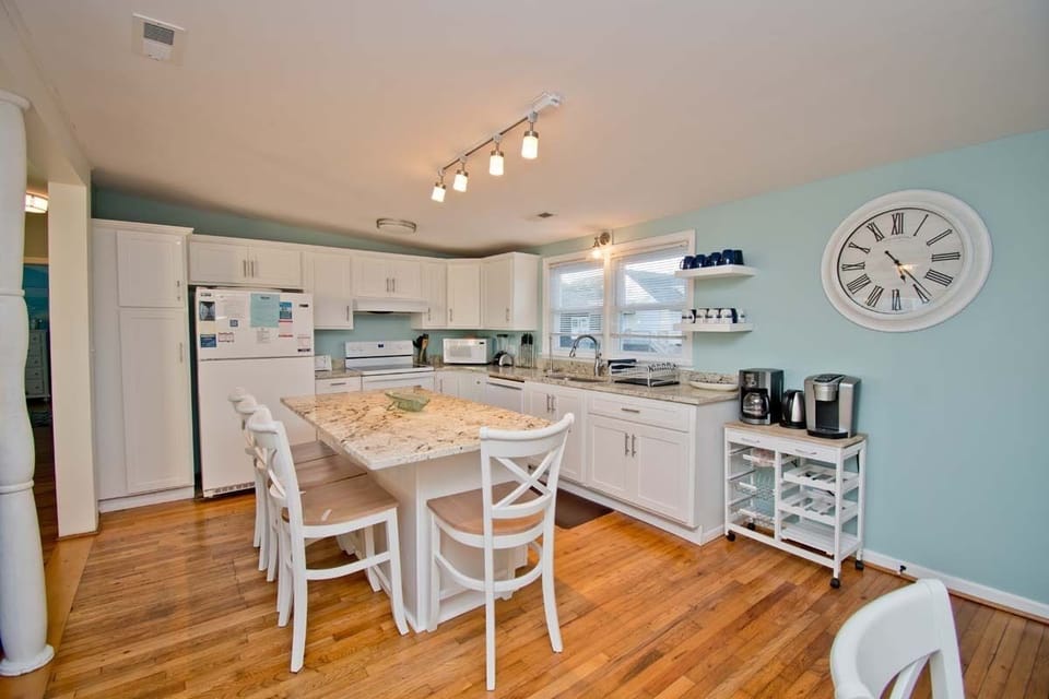 Level One Kitchen