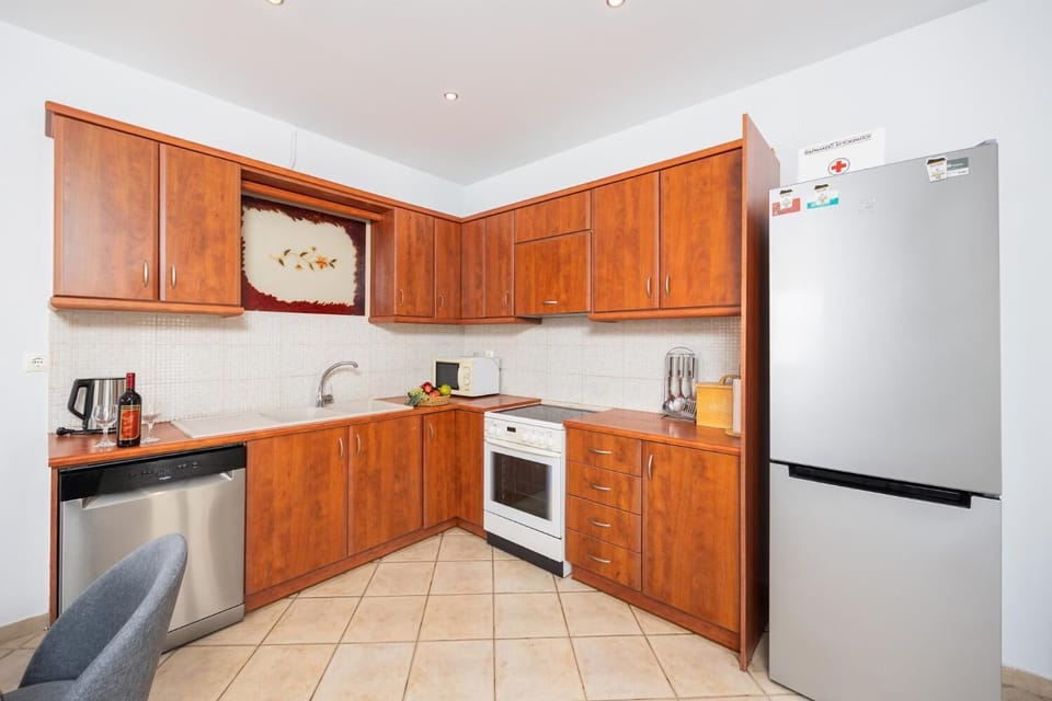 Equipped kitchen