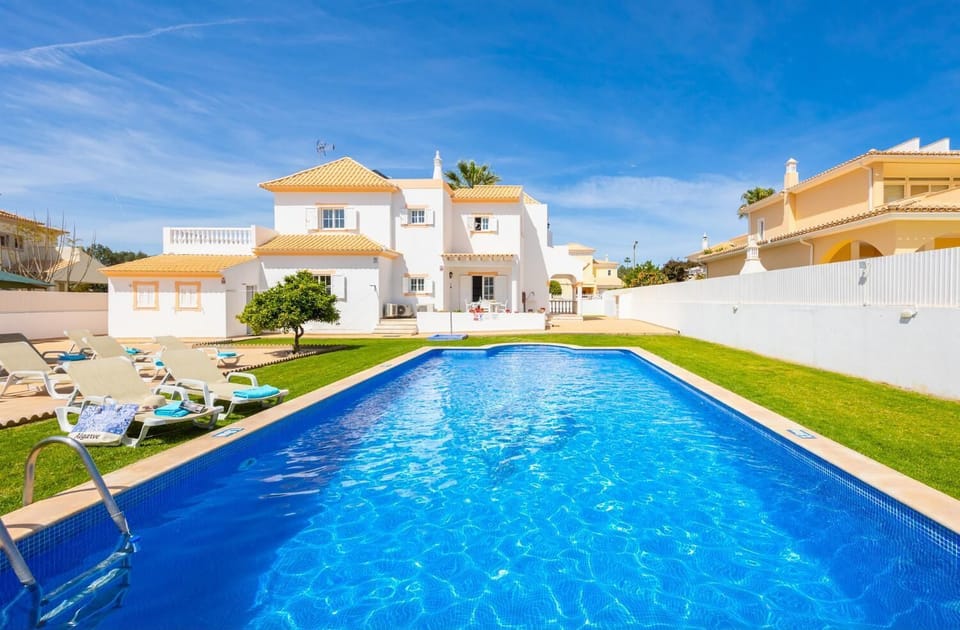 Beautiful villa with private pool and terrace