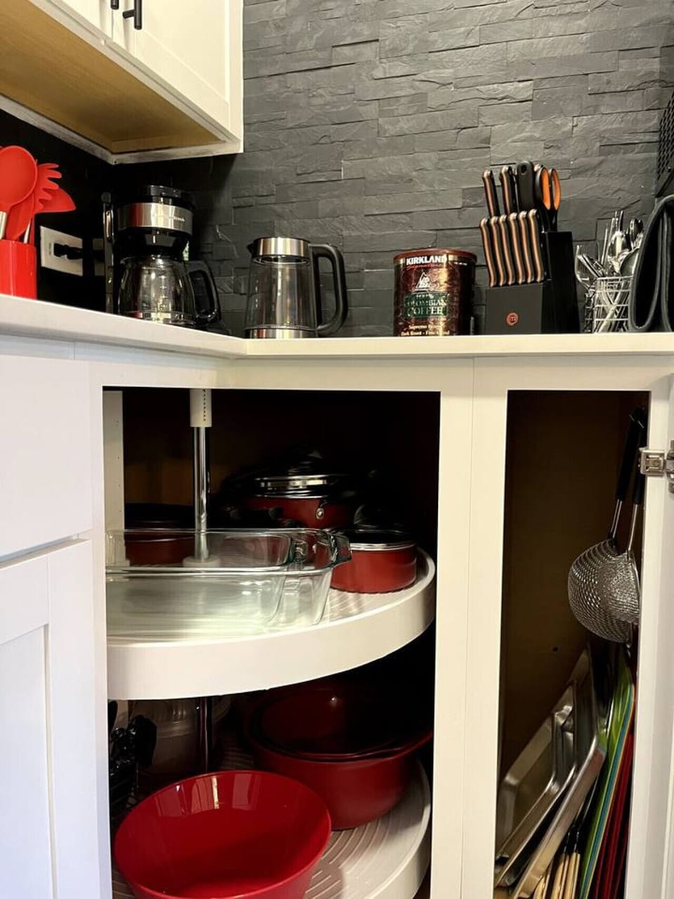 Kitchen comes with any utensils, bakeware,  or cooking supplies you may need!